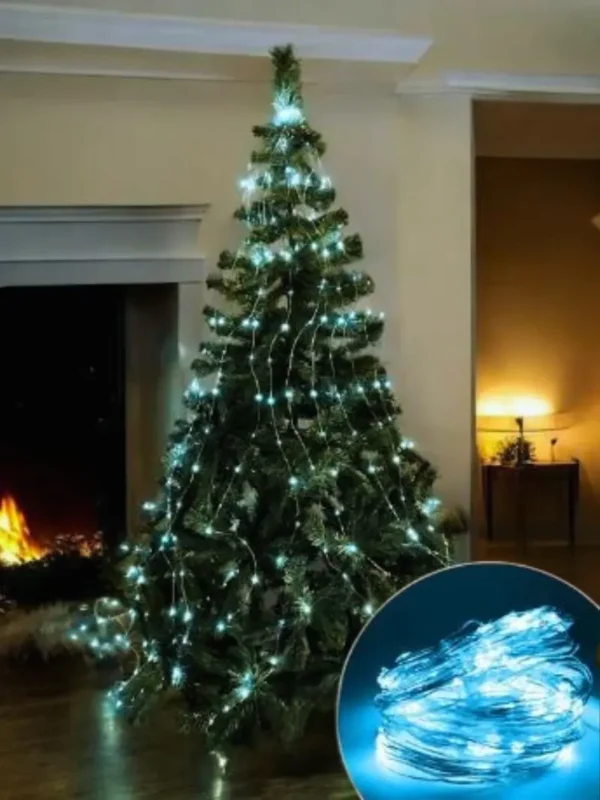 Fotografía de árbol cascada led azul