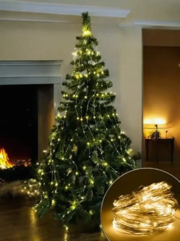 Fotografía de árbol cascada led cálida