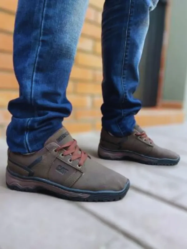 Cat_Boat_Marron Fotografía modelo calzado Cat Boat