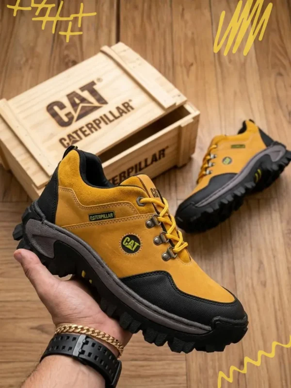 Fotografía calzado Cat Corte Medio Amarillo