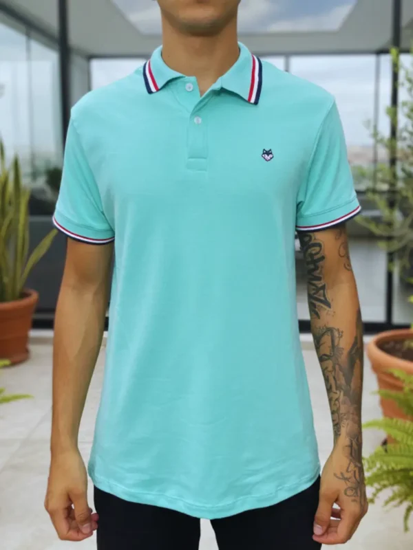 J3_Verde_Menta Imagen modelo de camiseta