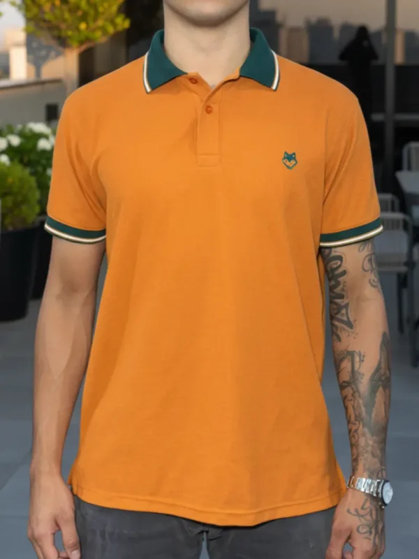 Naranja_J8 Imagen modelo de camiseta
