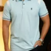 Negro_Blanco_Azul_Claro Imagen modelo de camiseta