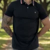 Negro_J3 Imagen modelo de camiseta