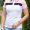 Fotografía de modelo con camiseta Rosado Blanco MLE7