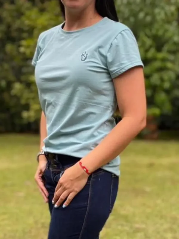 Verde_Seco_ML4 Imagen modelo de camiseta