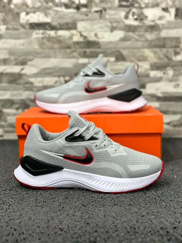 Zoom_Gris Deportivo Nike Zoom